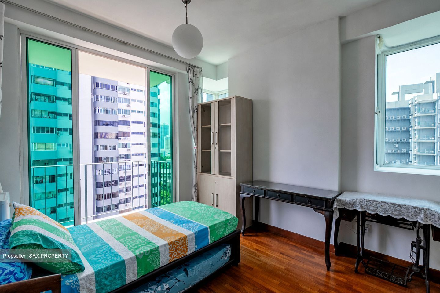 Papillon (D12), Apartment #590341111